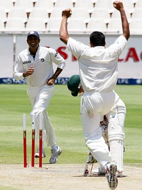 India defeat SA2.jpg