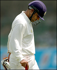 sehwag out.jpg