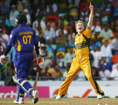 clarke-get-sanath.jpg